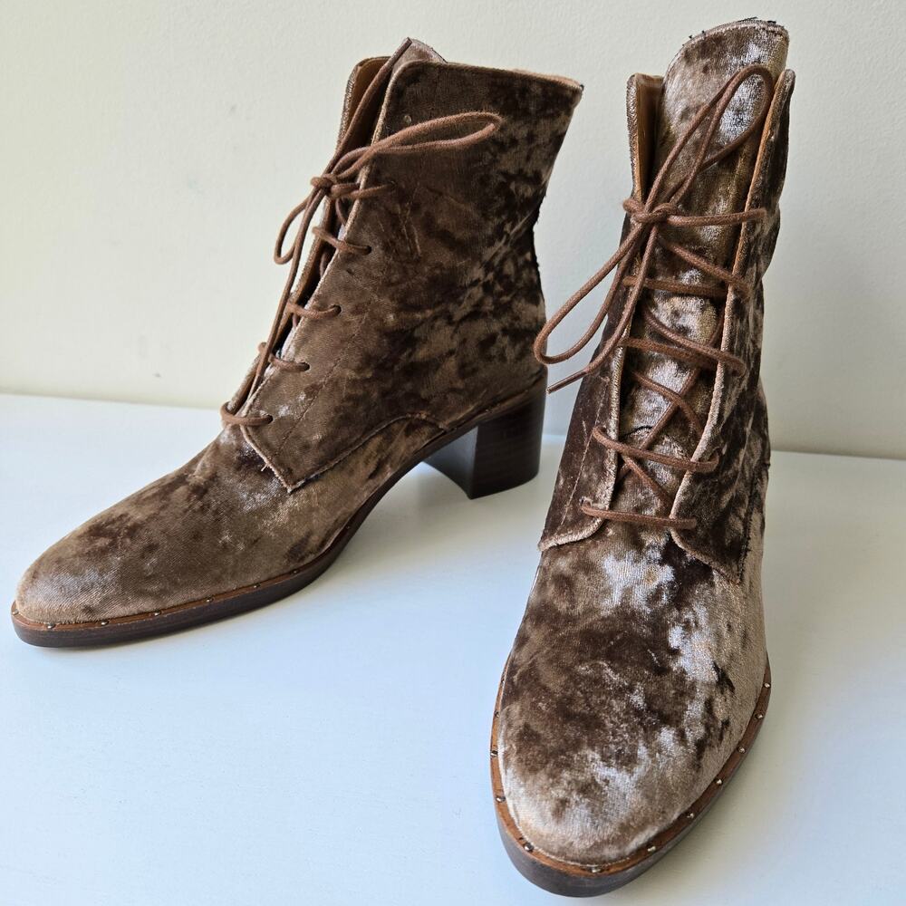 Freda Salvador NEW Ace Velvet Lace Up Mid Heel Taupe Brown Boots Womens Size 7